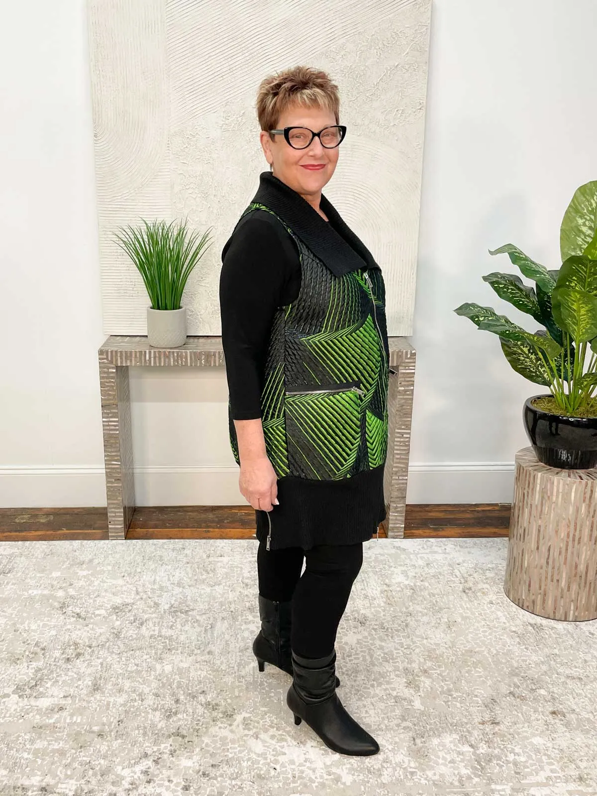 Arlene Vest, Black/Green