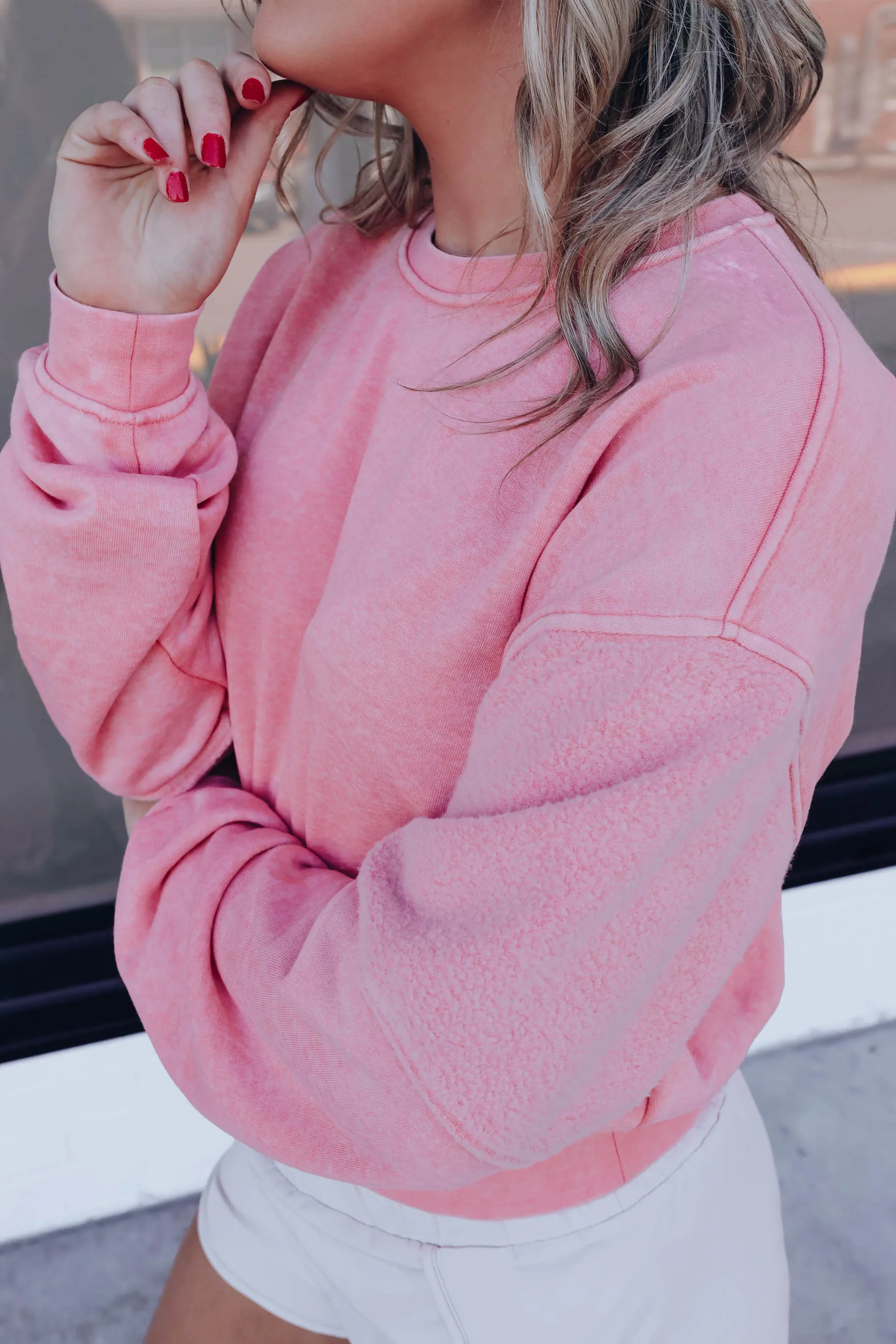 Fleece Contrast Cropped Sweatshirt