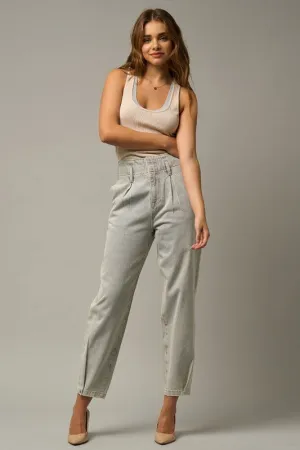 Hot Girl Denim Lab High Waist Balloon Jeans In Light Wash