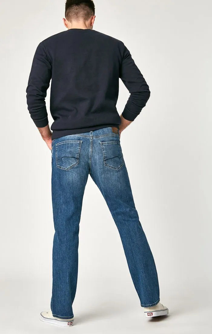 MATT RELAXED STRAIGHT LEG IN DARK INDIGO WILLIAMSBURG