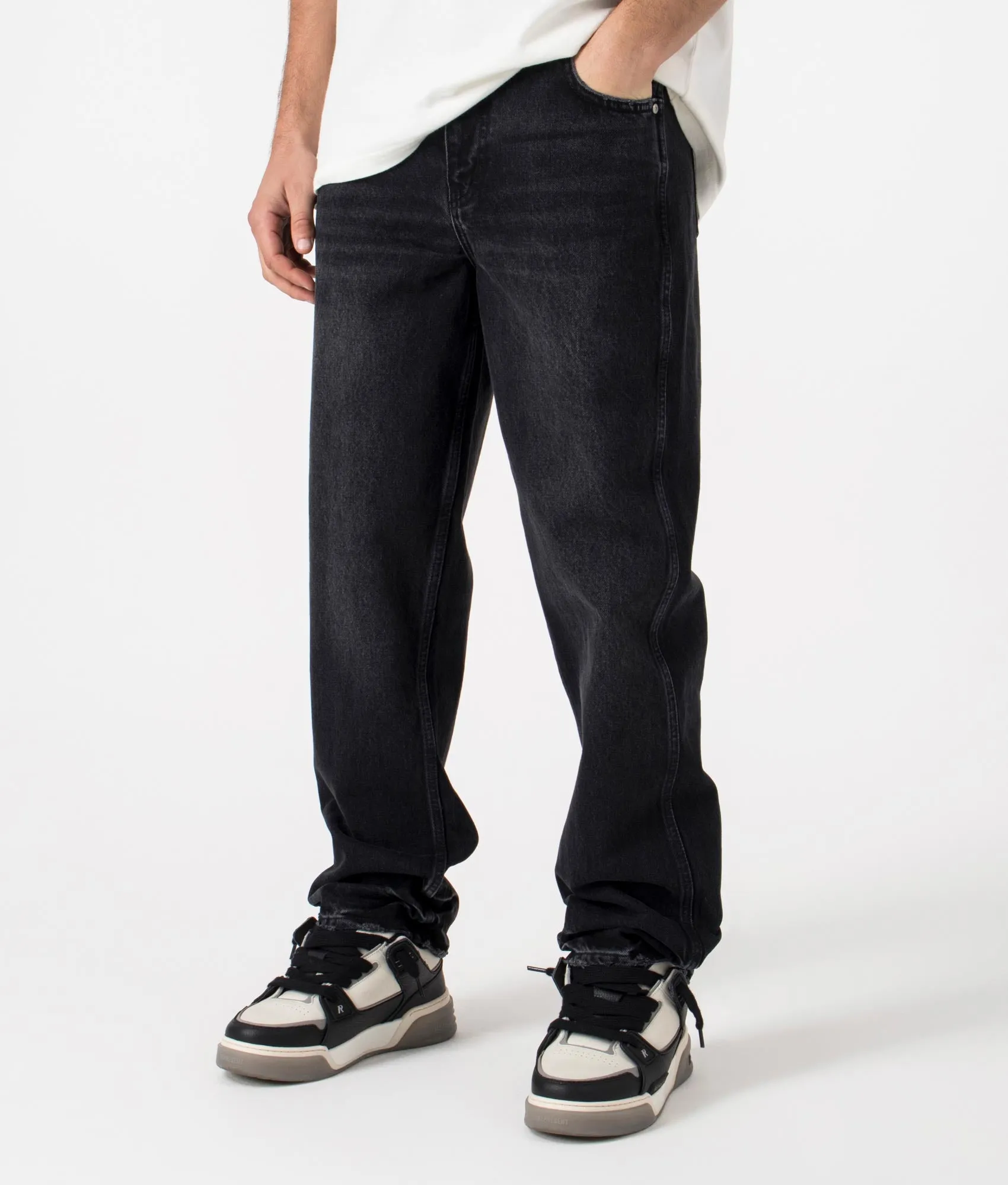 Straight Leg R2 Jeans