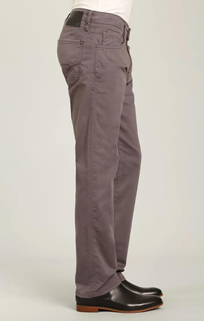 ZACH STRAIGHT LEG IN DARK GREY TWILL